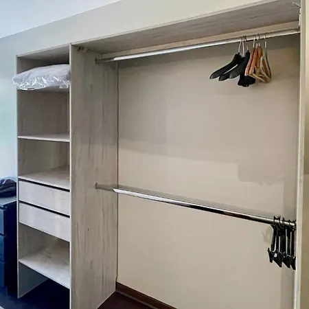 Modern 1 Bedroom 아파트 칸느